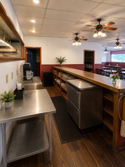 More Photos Of 150 Rockdale Rd, Follansbee Storefront For Lease