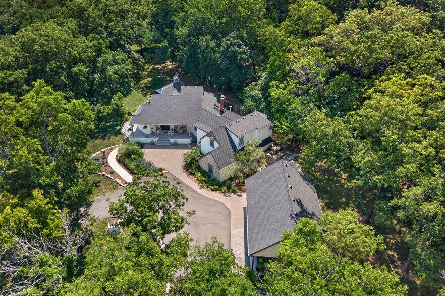 More Photos Of 1558 N 600 Rd, Baldwin City Specialty For Sale
