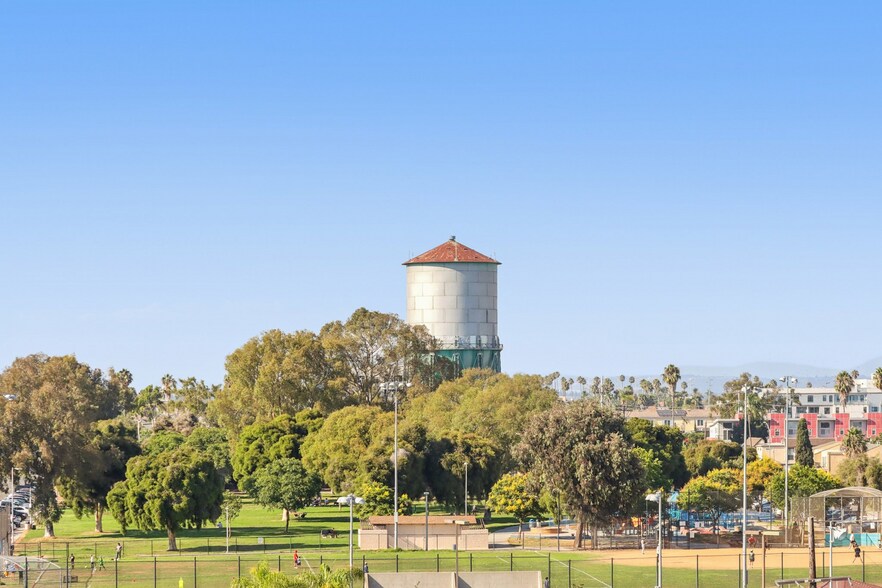 More Photos Of 3943 Oregon St, San Diego Apartments For Sale