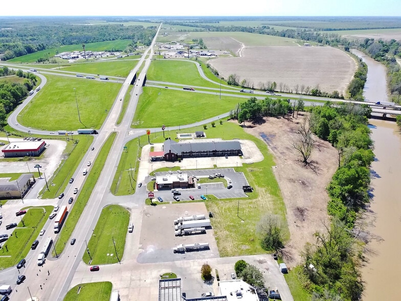 More Photos Of 144 Highway 65 S, Tallulah Hotel For Sale