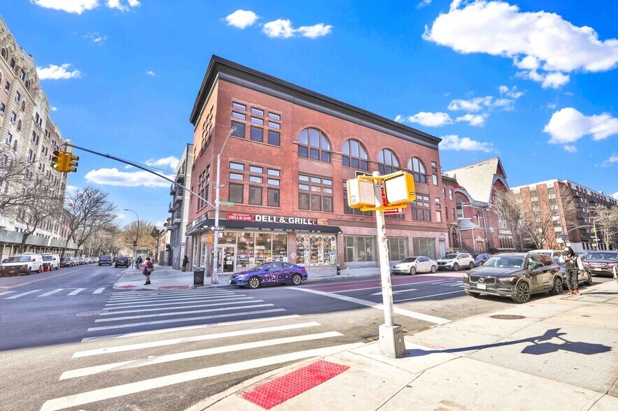 More Photos Of 405-407 Gates Ave, Brooklyn Loft Creative Space For Lease