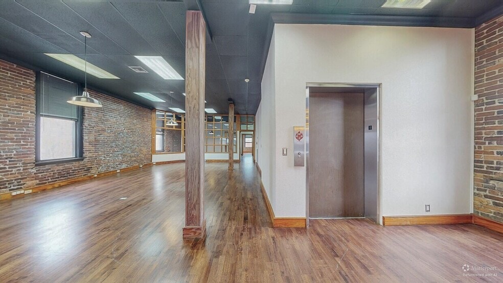 More Photos Of 306 E Tyler St, Tampa Medical For Lease