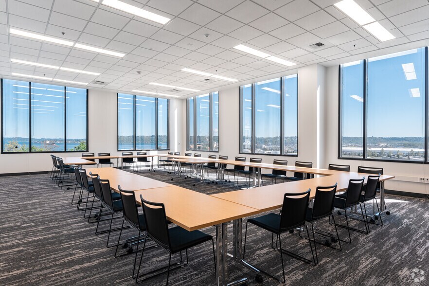 More Photos Of 909 A St, Tacoma Office For Lease
