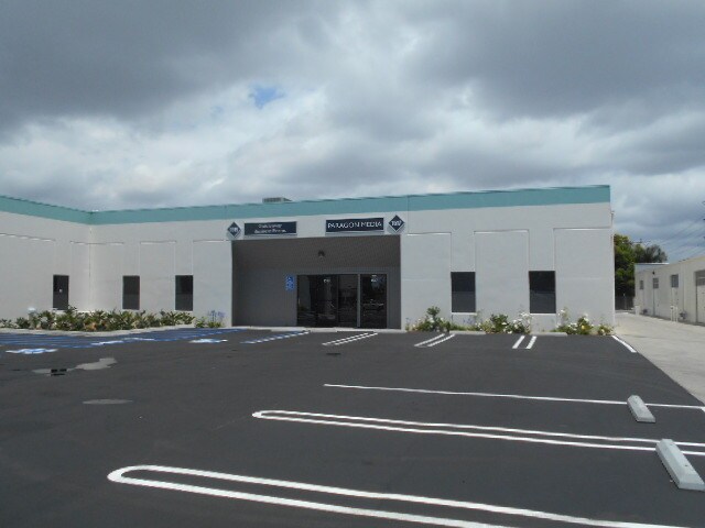 More Photos Of 1501-1515 W Alton Ave, Santa Ana Unknown For Lease