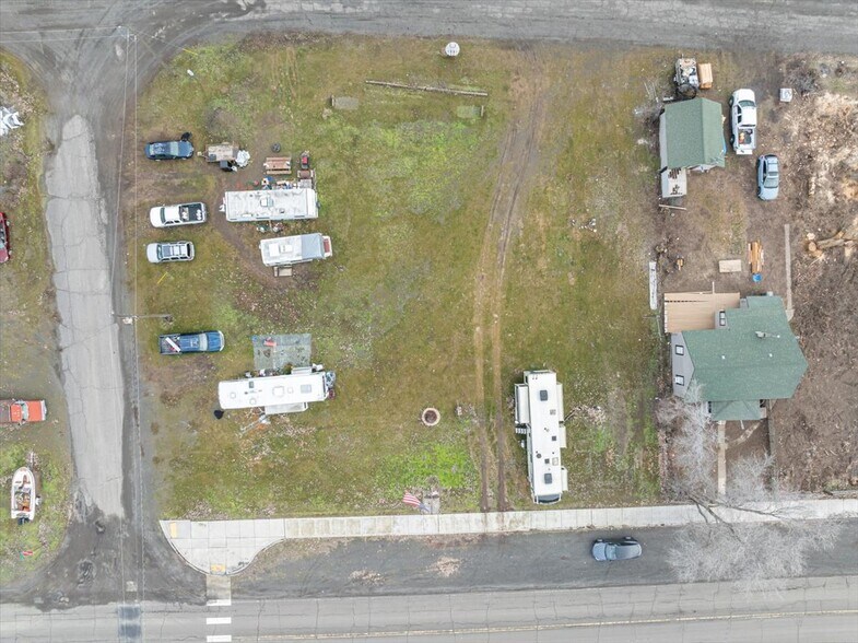 More Photos Of 165 N Main St, Washtucna Trailer Camper Park For Sale