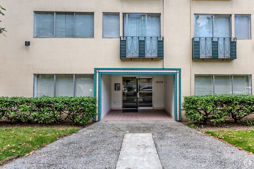 More Photos Of 1030 Harwood St, Vancouver Apartments For Sale