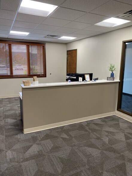 More Photos Of 1710 Jet Stream Dr, Colorado Springs Medical For Lease