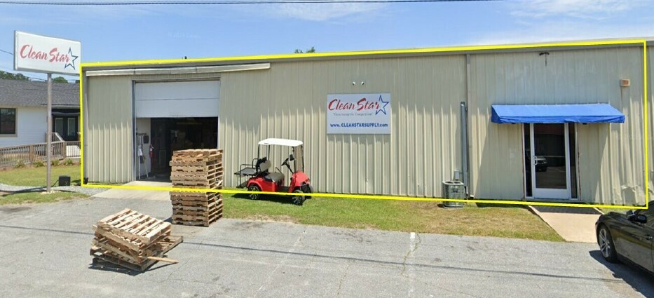 More Photos Of 108 Business Circle, Thomasville Light Manufacturing For Sale