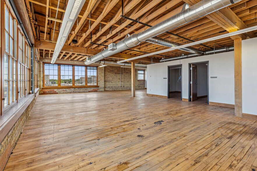 More Photos Of 64 4th St N, Fargo General Retail For Sale