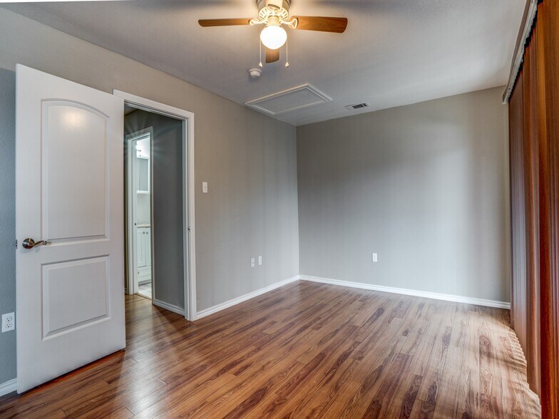 More Photos Of 1221 N Britain Rd, Irving Multifamily For Sale