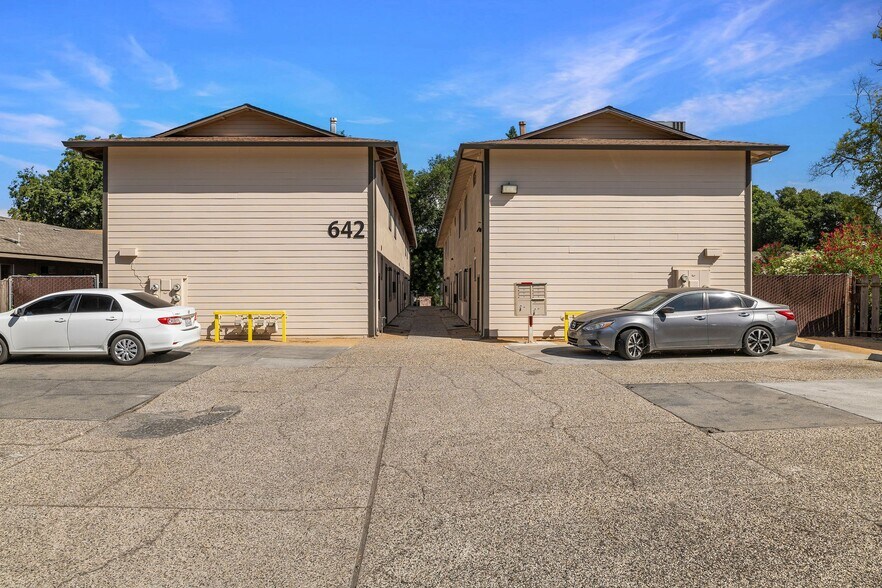 More Photos Of 642 W 1st Ave, Chico Apartments For Sale