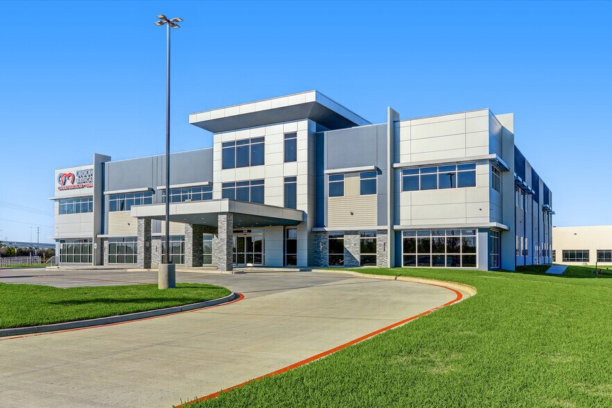 Primary Photo Of 13009 Gulf Commerce Dr, Houston Medical For Lease