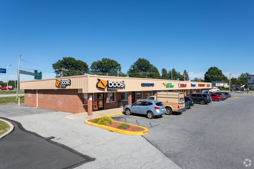 More Photos Of 1-196 Penn Mart Shoppnig Ctr, New Castle Unknown For Lease