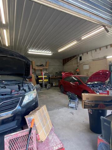 More Photos Of 770 Ossie Davis Pky, Waycross Auto Repair For Sale