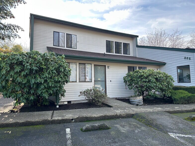 Primary Photo Of 205 15th Ave SW, Puyallup Medical For Lease