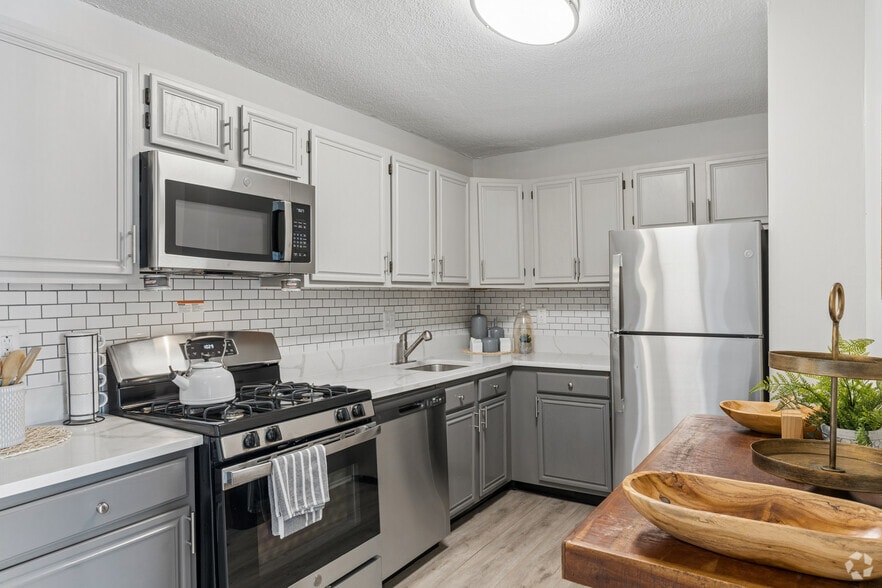 More Photos Of 8750 Georgia Ave, Silver Spring Apartments For Lease