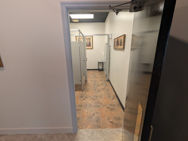 More Photos Of 1437 N US Highway 1, Ormond Beach Office For Sale