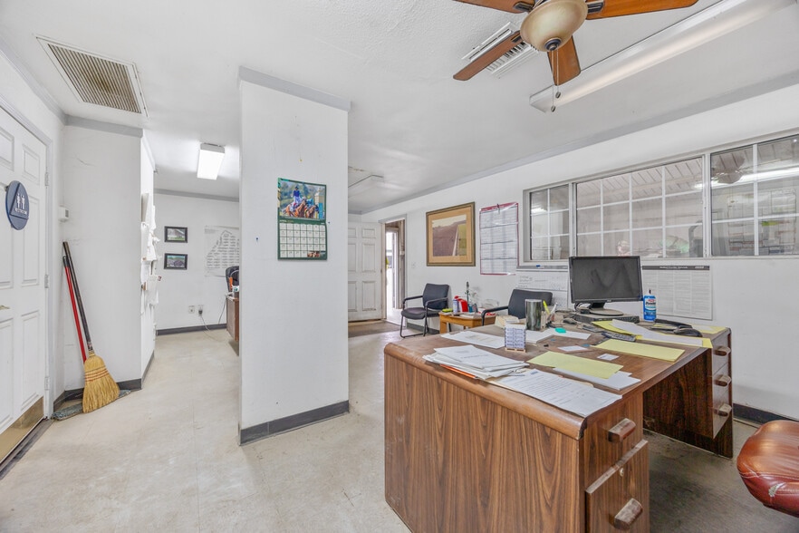 More Photos Of 780 N Todd Ave, Azusa Distribution For Sale