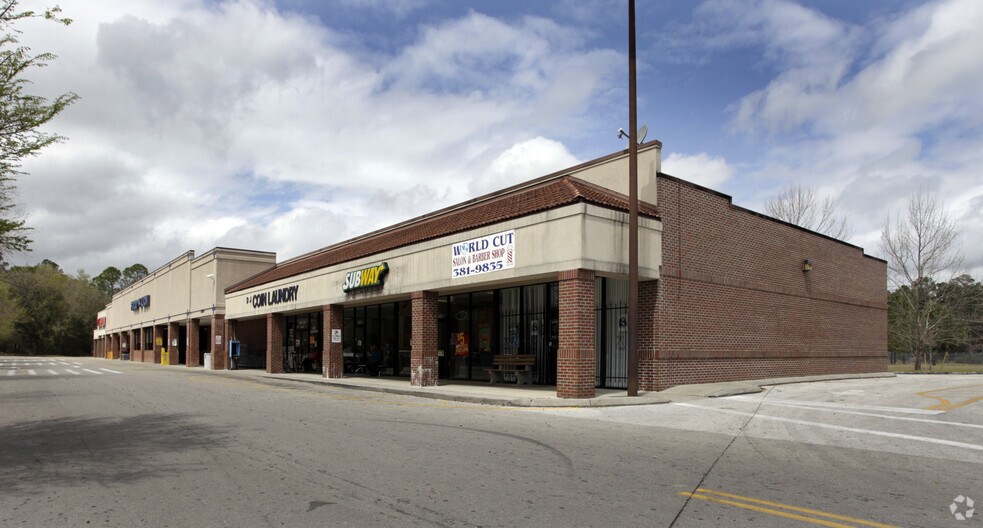 More Photos Of 2286-2308 SE Hawthorne Rd, Gainesville General Retail For Sale