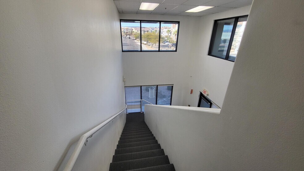 More Photos Of 3325-3326 W Oquendo Rd, Las Vegas Warehouse For Lease