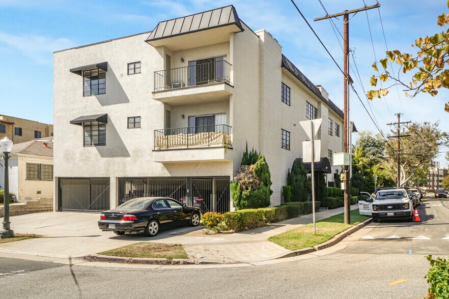 More Photos Of 1677 Westholme Ave, Los Angeles Apartments For Sale