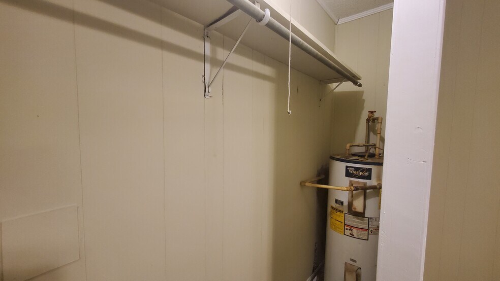 More Photos Of 120 2nd St, Winder Apartments For Sale