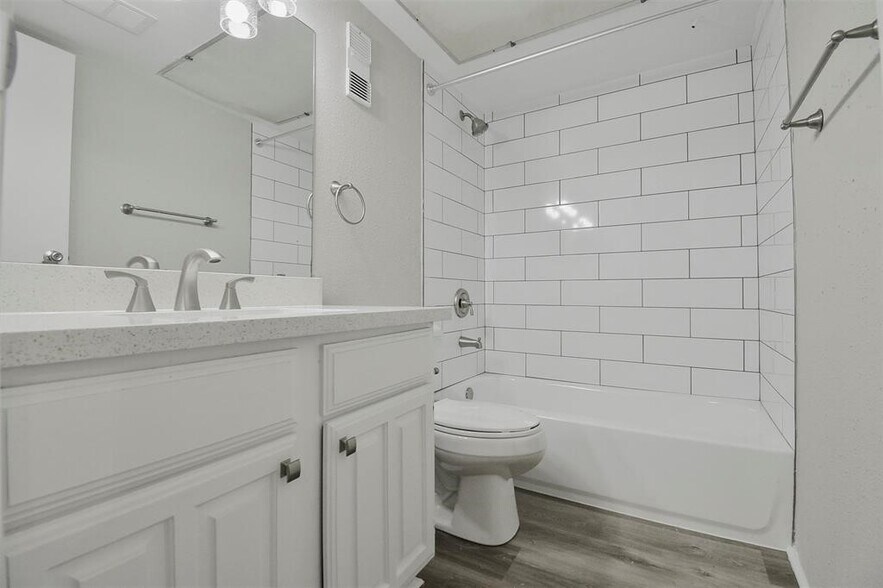 More Photos Of , Houston Multifamily For Sale