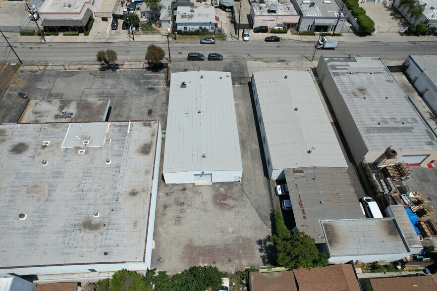 More Photos Of 2125 N Seaman Ave, South El Monte Warehouse For Lease
