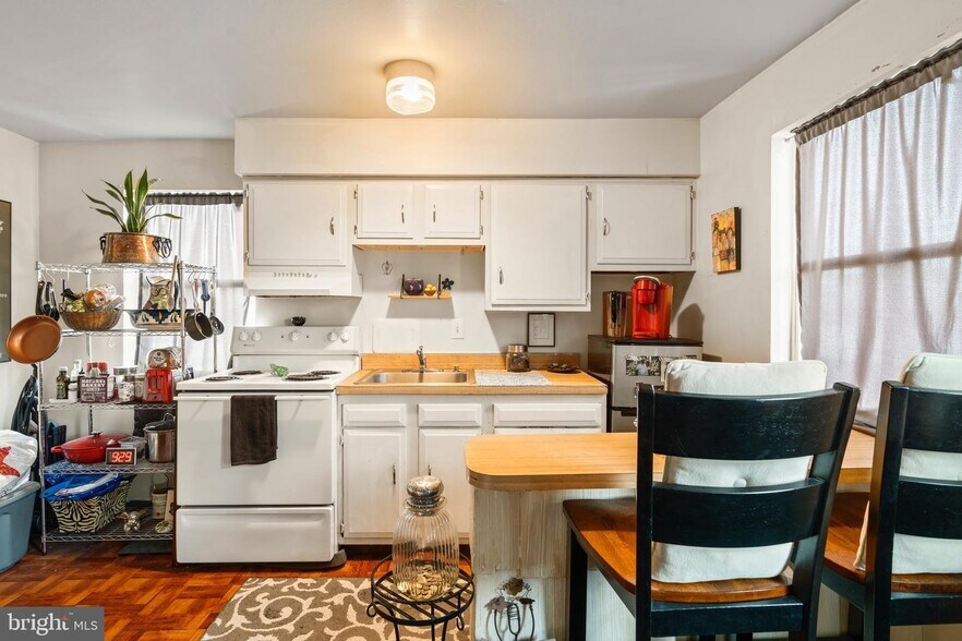 More Photos Of 117 N Black Horse Pike, Turnersville Apartments For Sale