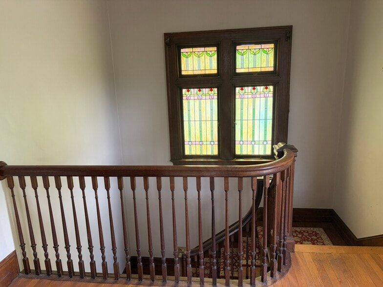 More Photos Of 144 S Main St, Wallingford Office For Sale