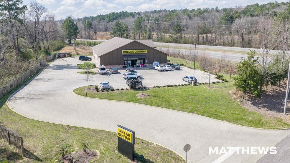 Primary Photo Of 101 Frankfurt Circle, Birmingham Freestanding For Sale