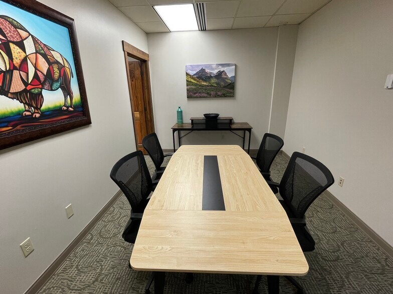 More Photos Of 100 2nd St E, Whitefish Office Residential For Lease