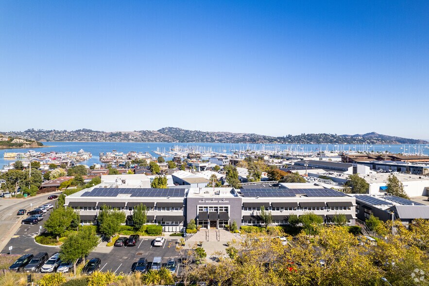 More Photos Of 3030 Bridgeway, Sausalito Office For Lease