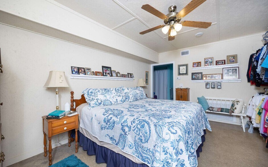 More Photos Of 11973 SE County Road 132, Jasper Office Residential For Sale