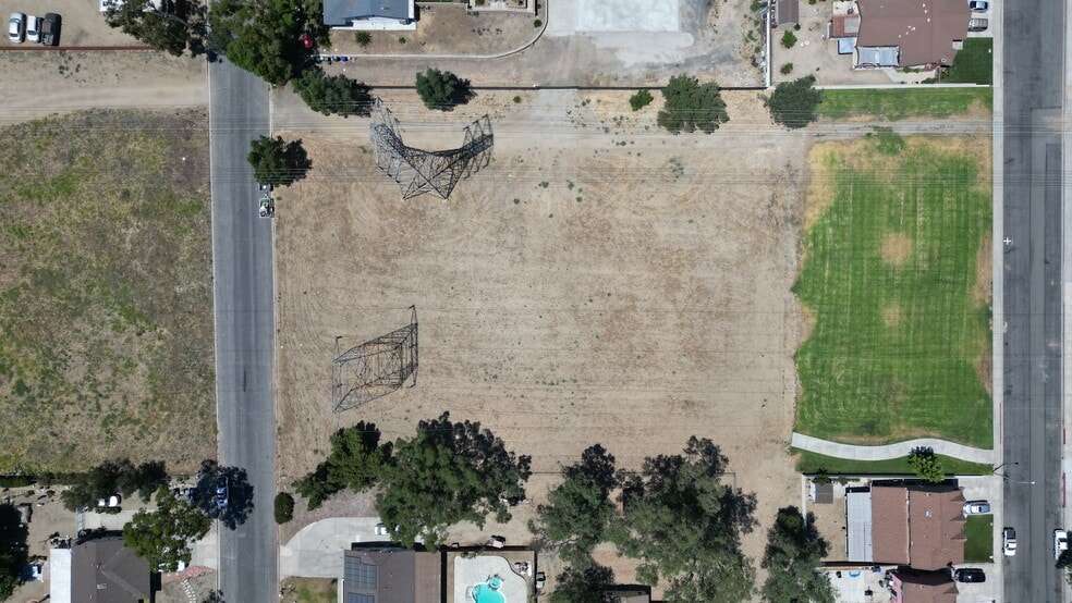 More Photos Of 0 Ponderosa Avenue Ave, Fontana Land For Sale