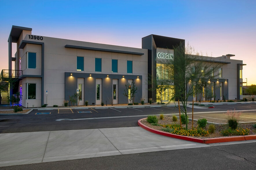 More Photos Of 13980 W Avalon Dr, Goodyear Medical For Lease