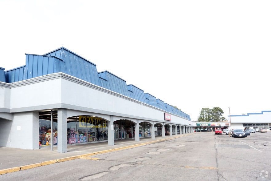 More Photos Of 3816-3940 George Washington Hwy, Portsmouth Unknown For Lease