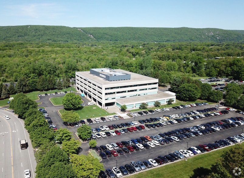 More Photos Of 200 Executive Blvd, Southington Office For Lease