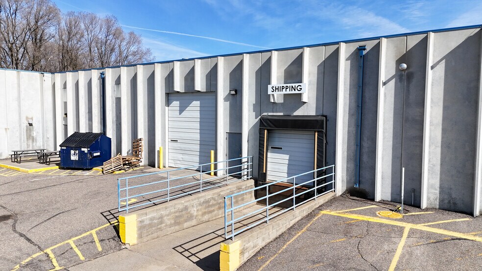 More Photos Of 945 Industrial Dr S, Sauk Rapids Manufacturing For Sale