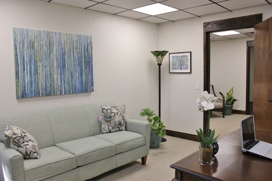 More Photos Of 4900 N Portland Ave, Oklahoma City Office For Lease