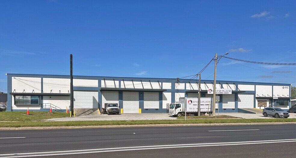 Primary Photo Of 1915 N Orange Blossom Trl, Orlando Warehouse For Lease