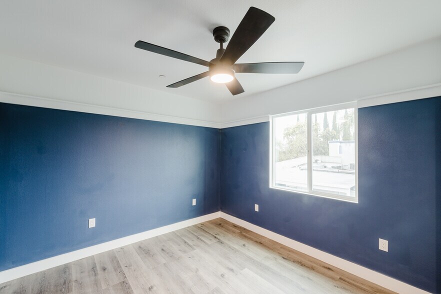 More Photos Of 912 E Commonwealth Ave, Fullerton Apartments For Sale