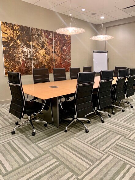 More Photos Of 500 S Dixie Hwy, Coral Gables Office For Lease