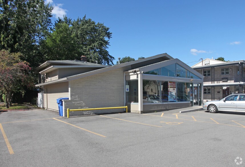 More Photos Of 2341 Monroe Ave, Rochester Storefront Retail Office For Lease