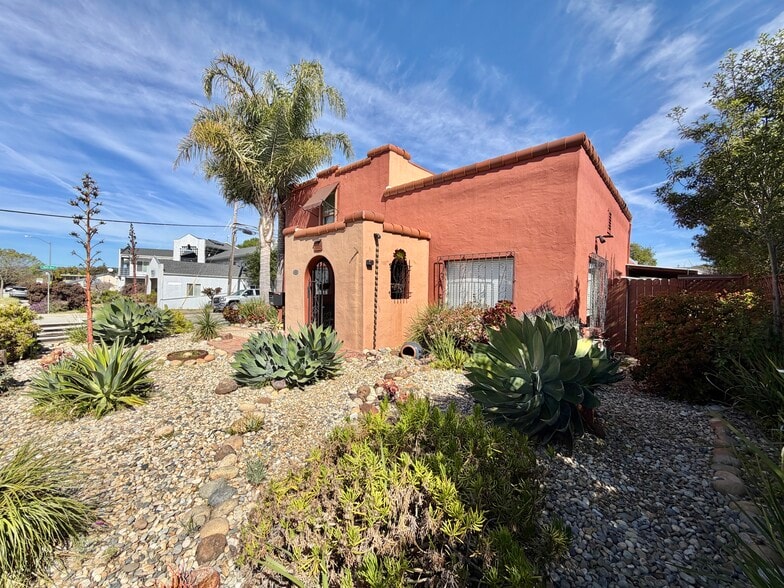 More Photos Of 1605 Capitola Rd, Santa Cruz Office For Lease