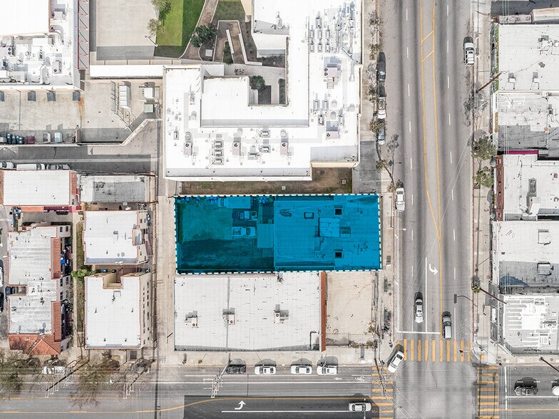 More Photos Of 4719 S Western Ave, Los Angeles Storefront Retail Residential For Sale