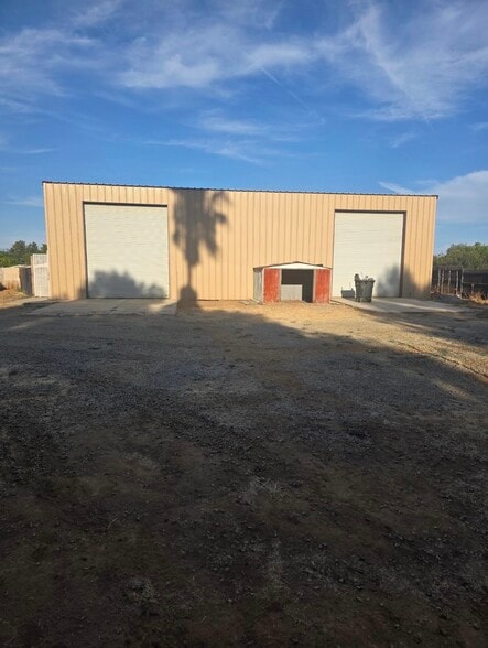 More Photos Of 34800 Mission Trl, Wildomar Warehouse For Lease