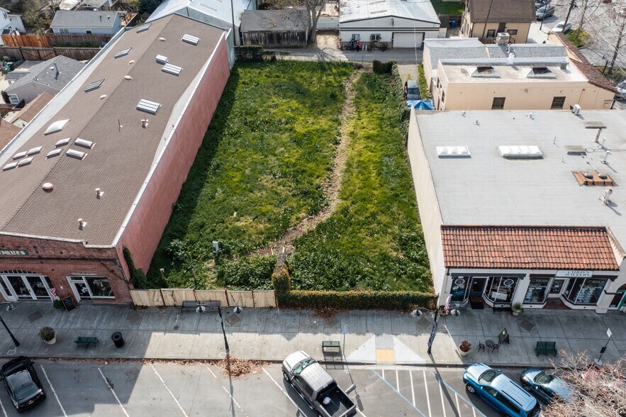 More Photos Of 0 Niles Blvd, Fremont Land For Sale