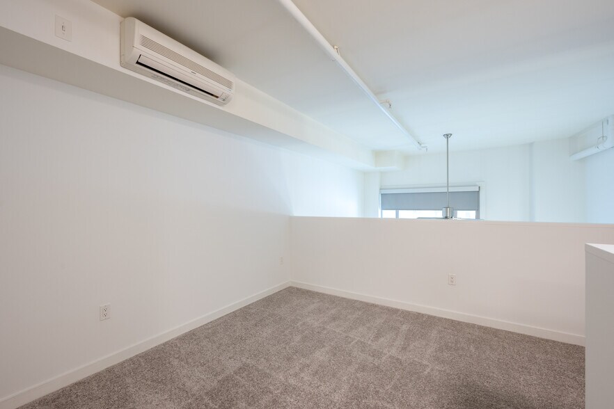 More Photos Of 100 Grand Ave, Oakland Apartments For Lease