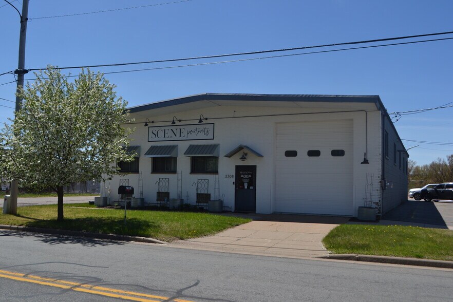More Photos Of 2310 N 3rd St, Wausau Warehouse For Sale